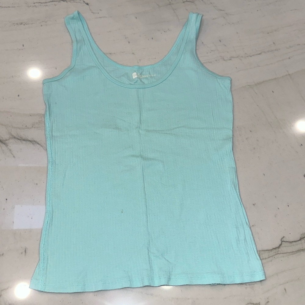 Blue ribbed gap tank top, size medium